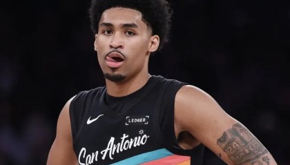 世界杯高清直播-美媒：哈珀近35场真实命中率65.9%，新秀历史仅次2人