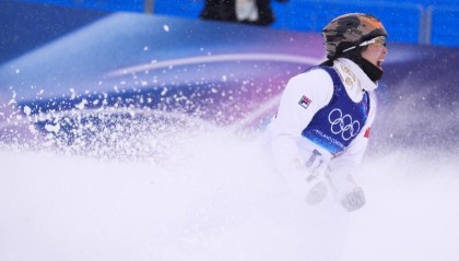 世界杯手机观看-王心迪、李天马失误，中国队摘铜，徐梦桃安慰：四年后再来！